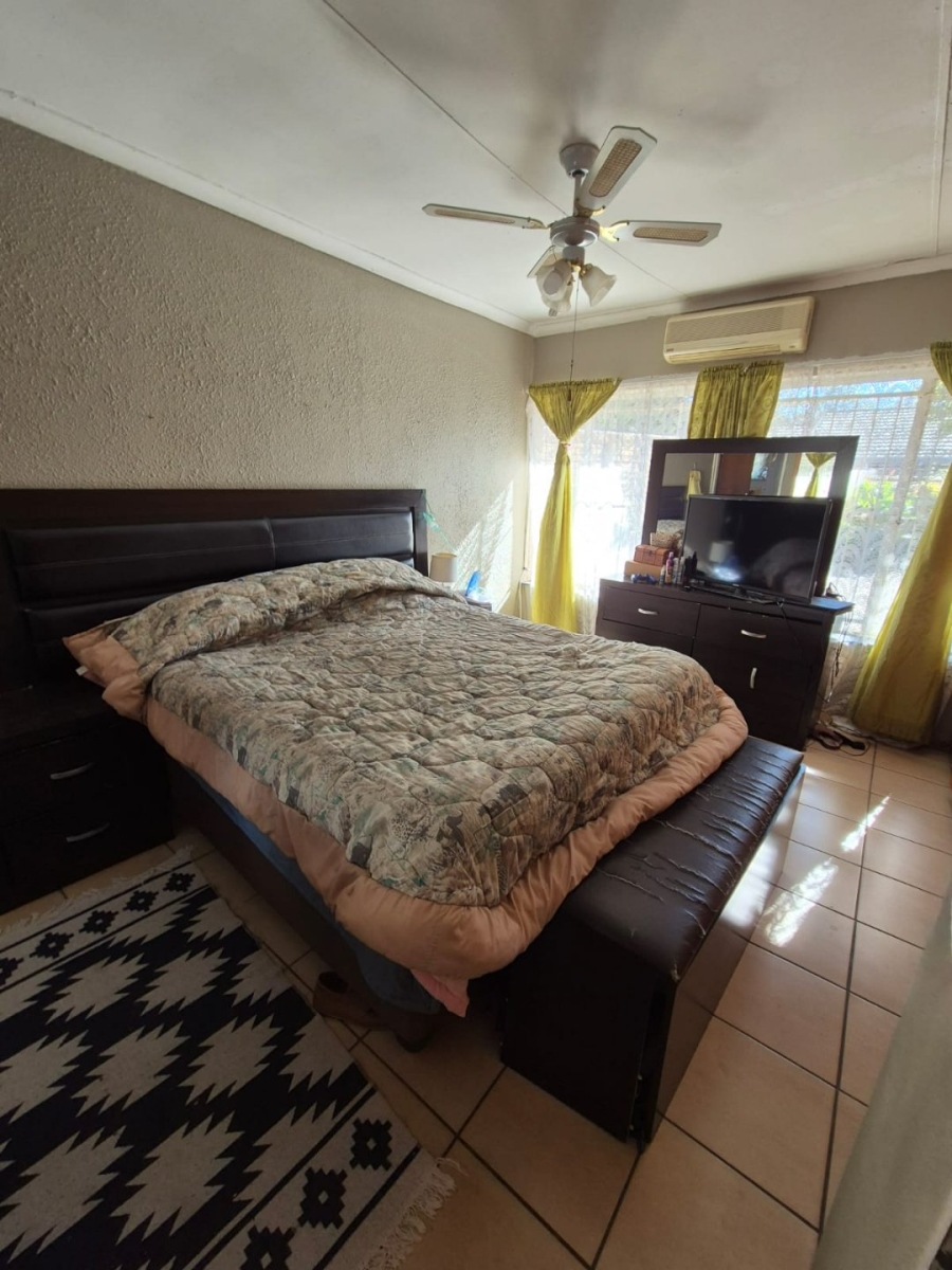 To Let 3 Bedroom Property for Rent in Universitas Ridge Free State